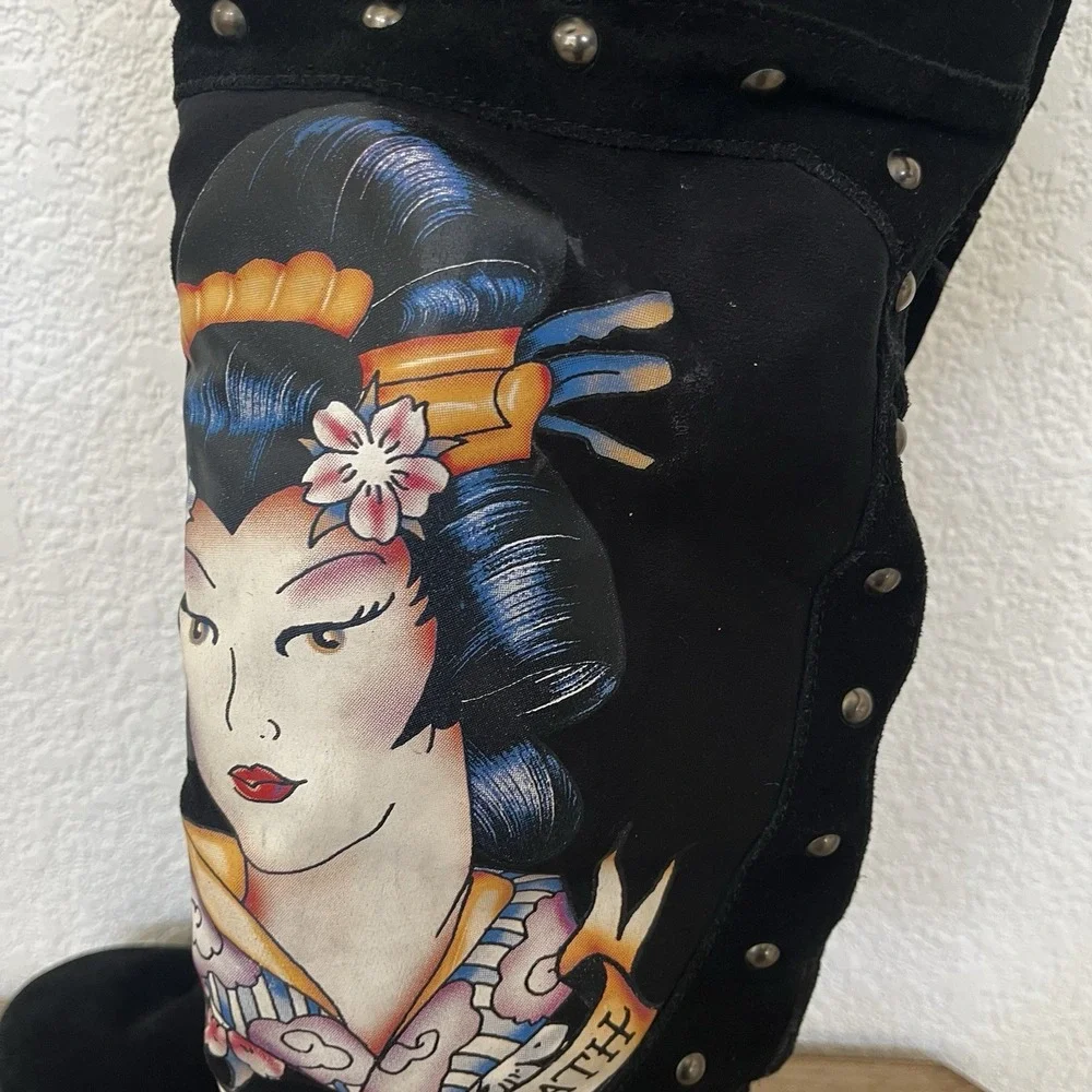 Vintage Ed Hardy Womens 5 Tall Black Suede Geisha Studded Boots Y2K Tattoo Rare